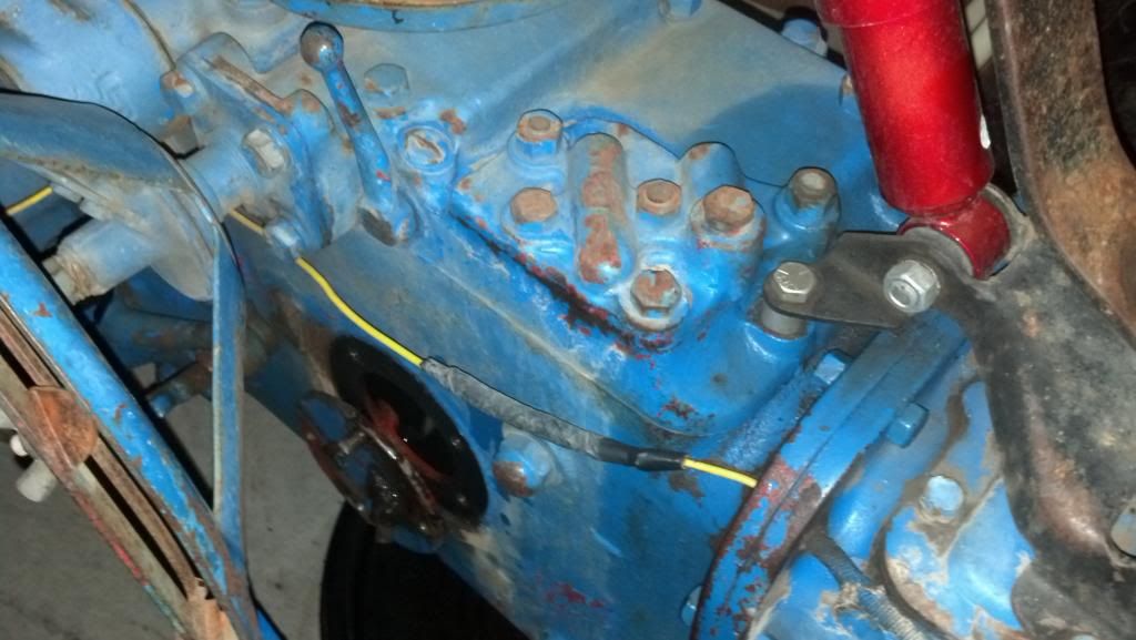 Re 53 ford naa hydraulic loosing prime and pulsing full lift